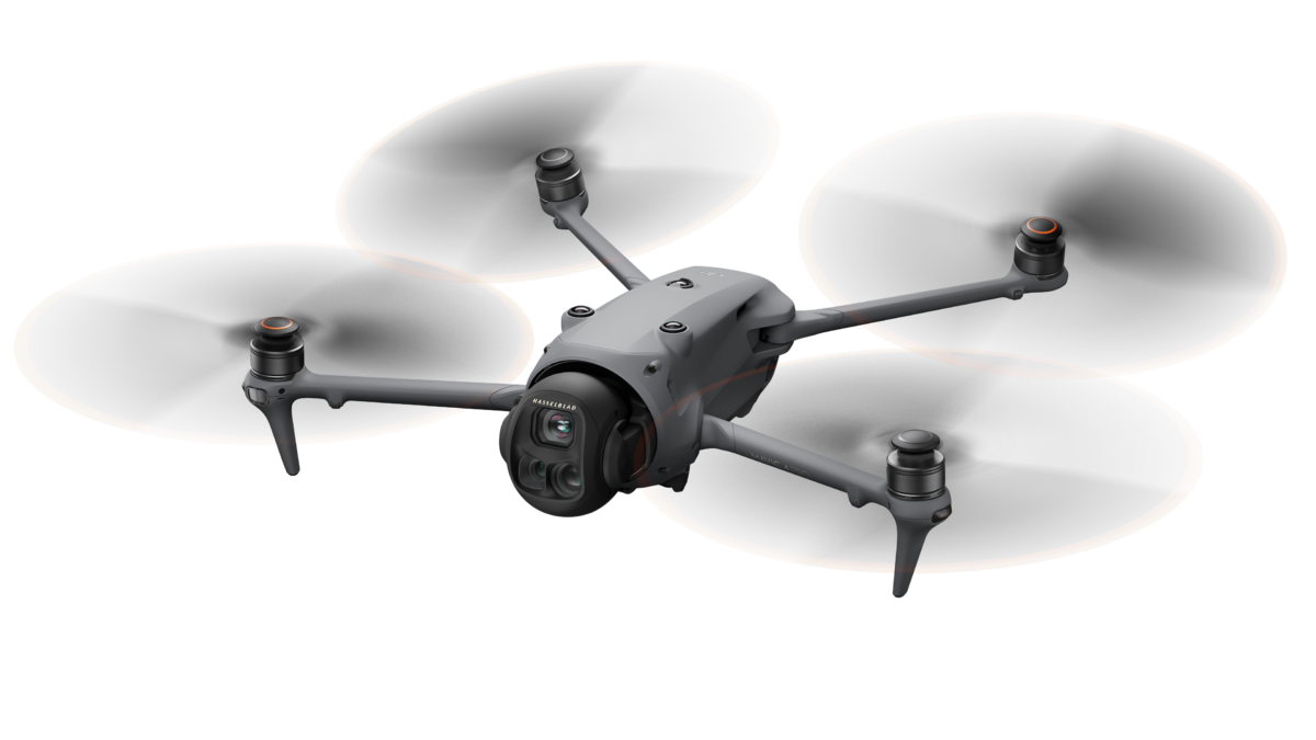 DJI Mavic 4 Pro_Spinning_4 DJI Mavic 4 Pro - RC331 Smart Controller - Afbeelding 14