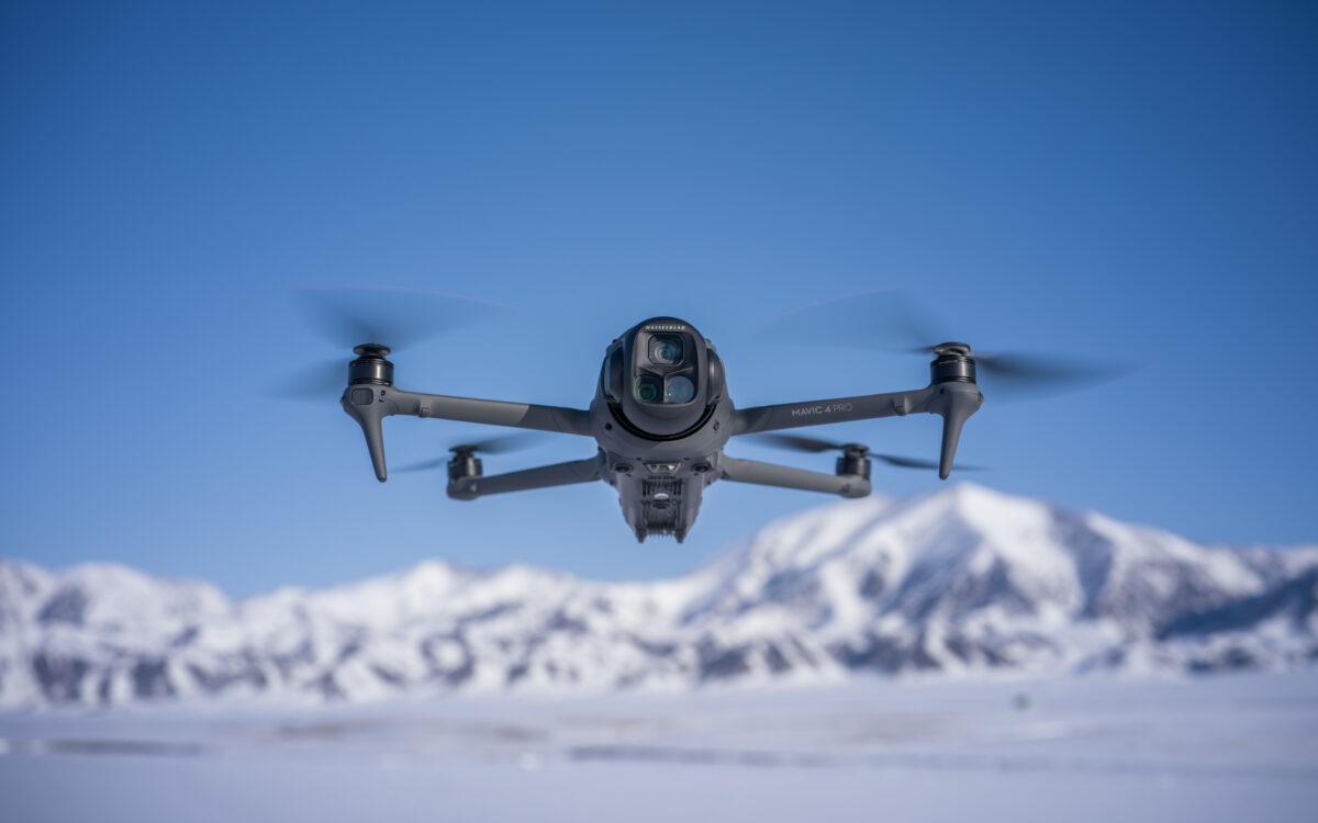 Flight attitude2_飞行姿态2 DJI Mavic 4 Pro - RC331 Smart Controller - Afbeelding 8